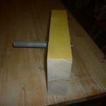 Construction d'un plancher en bois : fixation