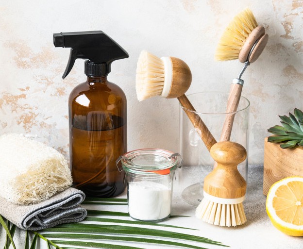 Nettoyer et entretenir une cabine de douche nos astuces