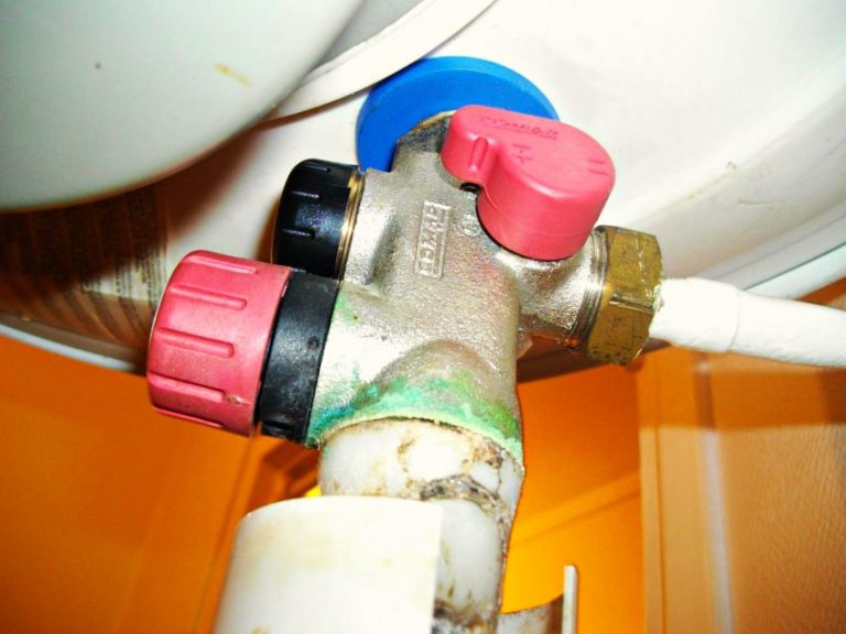 Comment Vidanger Un Chauffe Eau Electrique