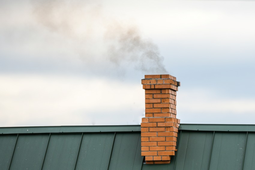 ramonage cheminee toit