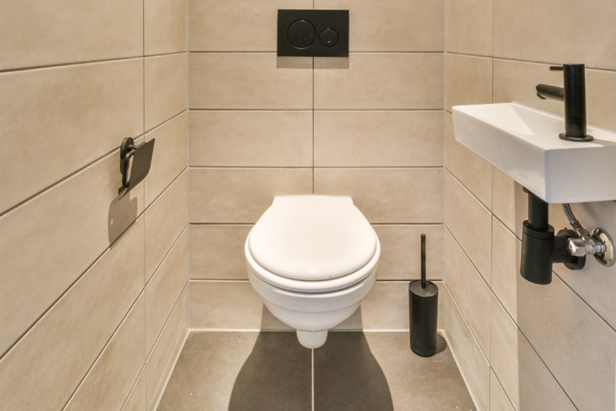 Toilettes sèches : avantages, inconvénients, coût et réglementation