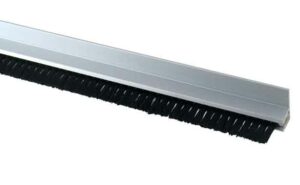 brosse isolante bas de porte