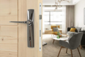 gros plan sur la poignée de porte ouverte sur l'intérieur de la pièce salon