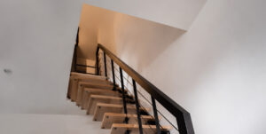 trémie d'escalier vue du-dessous