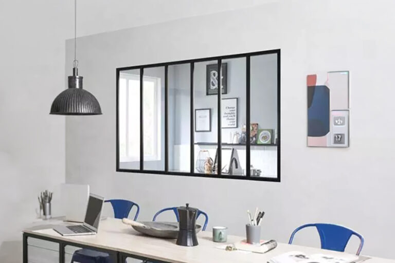 verrière d'intérieur dans un bureau